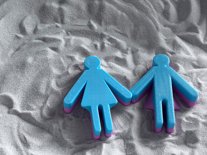 Flippable masculine and feminine figurine