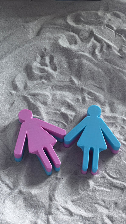 Flippable masculine and feminine figurine